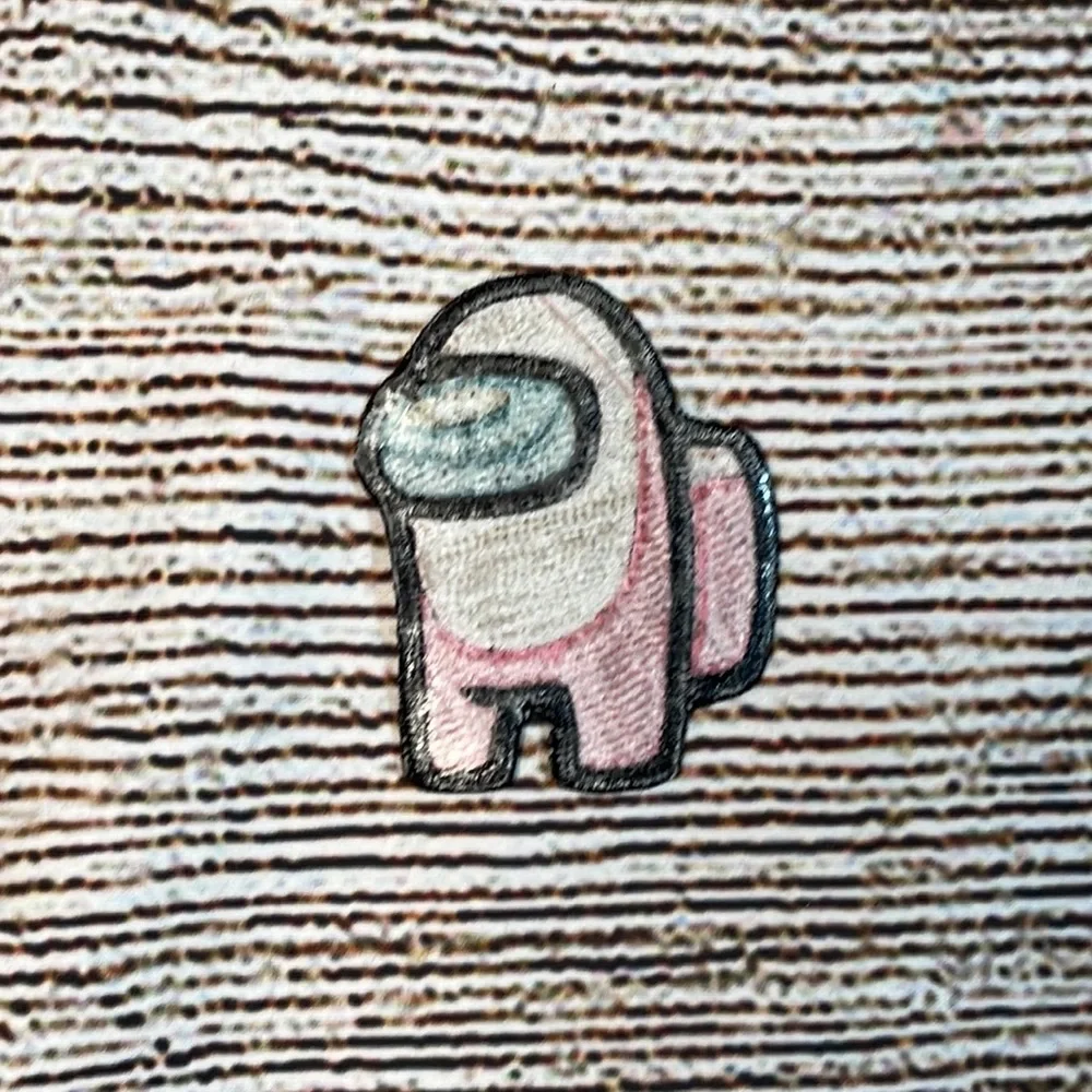 Among Us iron on patch - Picture 2 of 3